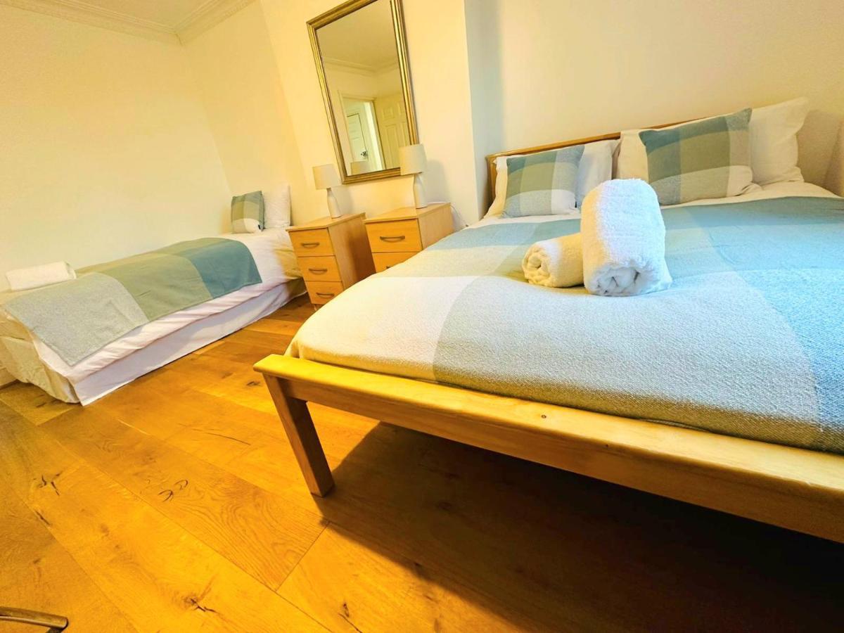 Cosy Home In Kensington - Great Location! 3 Minutes Walk To Earl'S Court Station Лондон Экстерьер фото