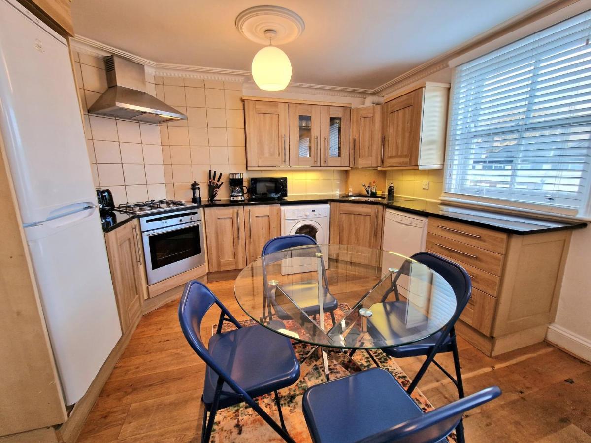 Cosy Home In Kensington - Great Location! 3 Minutes Walk To Earl'S Court Station Лондон Экстерьер фото