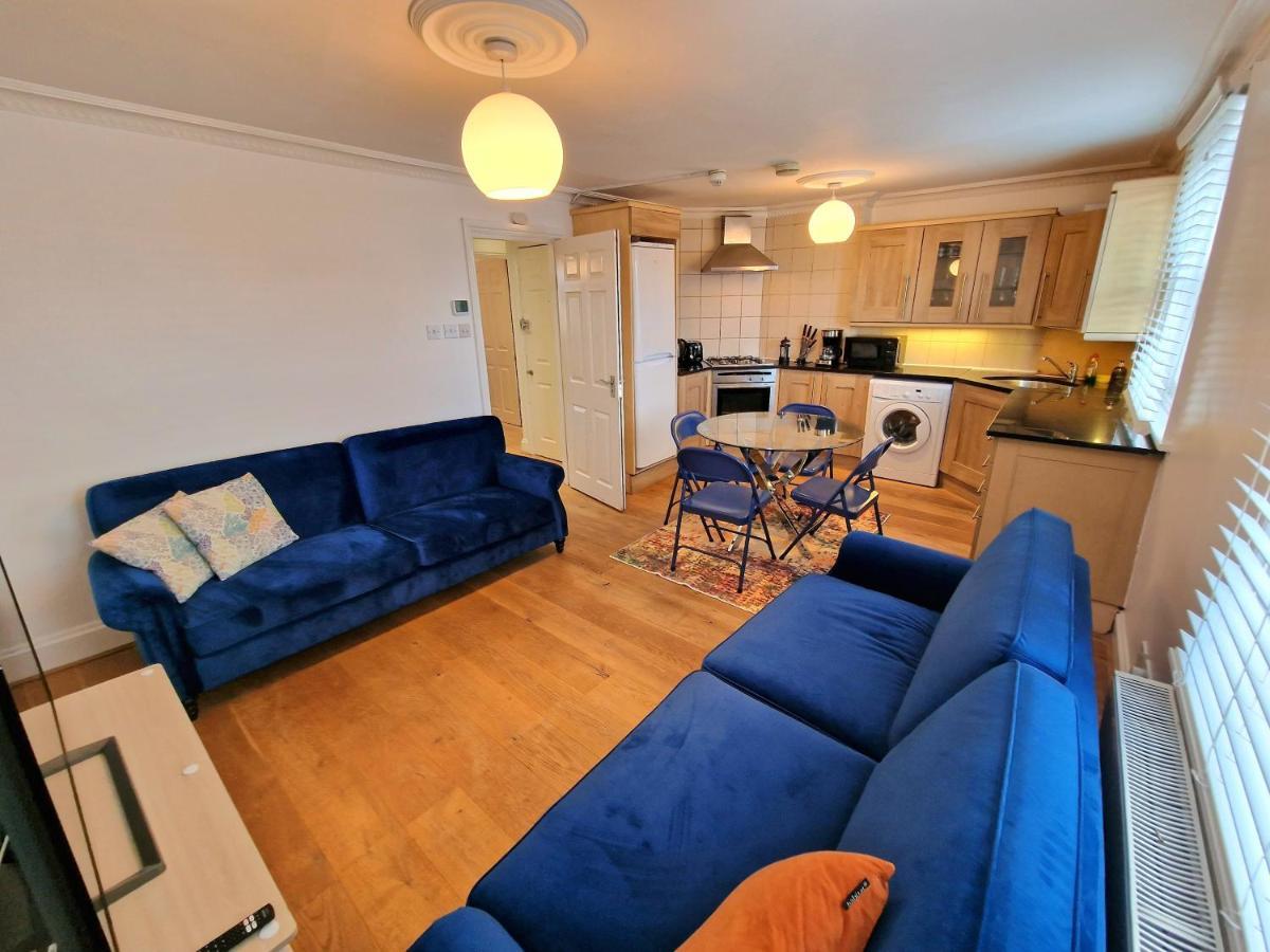 Cosy Home In Kensington - Great Location! 3 Minutes Walk To Earl'S Court Station Лондон Экстерьер фото