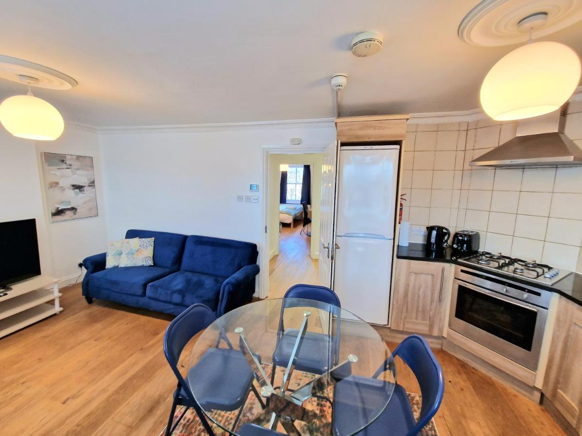 Cosy Home In Kensington - Great Location! 3 Minutes Walk To Earl'S Court Station Лондон Экстерьер фото